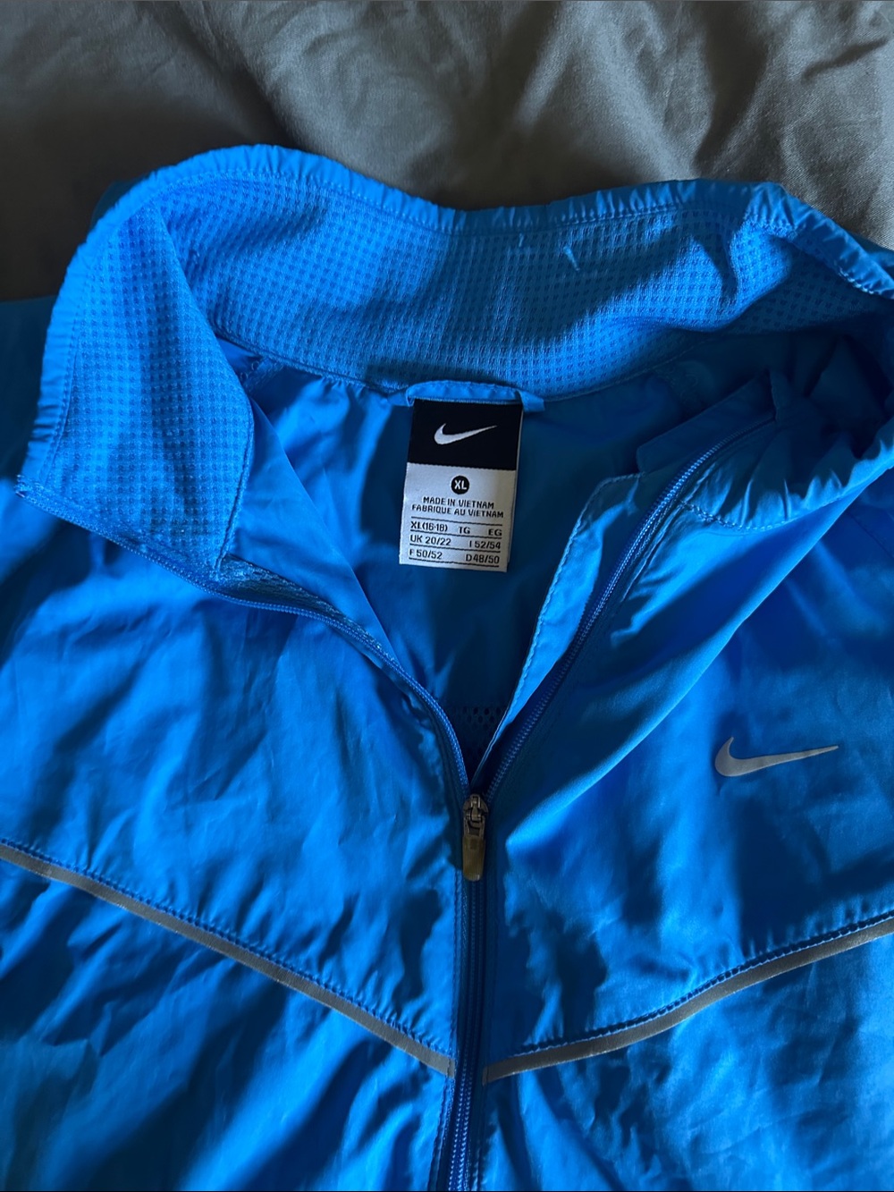 Nike Women’s Bright Blue Full-Zip Windbreaker Jacket XL - Picture 3 of 8